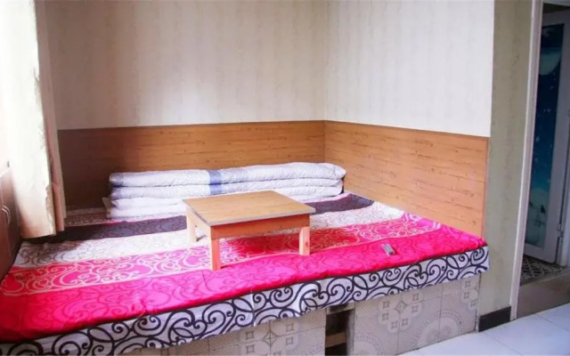 Dunhuang Family Youth Hostel