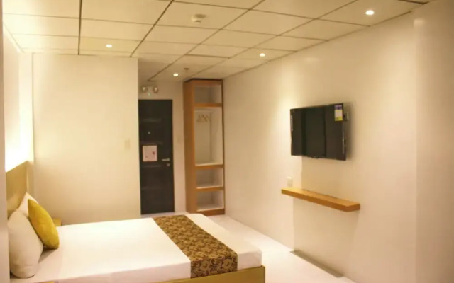 LuxeLite Suites Pasay