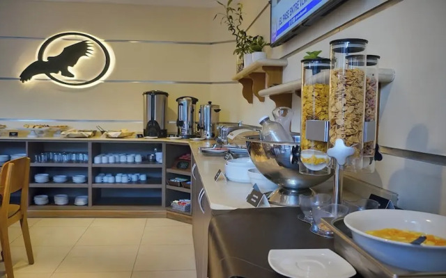 Condor Suites Apart Hotel