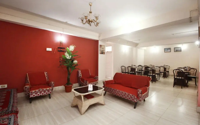 OYO 8488 Hotel Tashi Yang