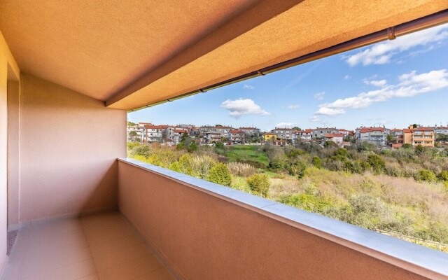 Awesome Apartment in Pula With Wifi and 5 Bedrooms