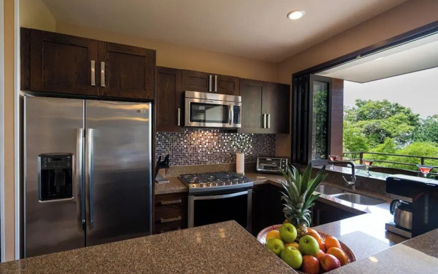 Pinnacle Resorts 220