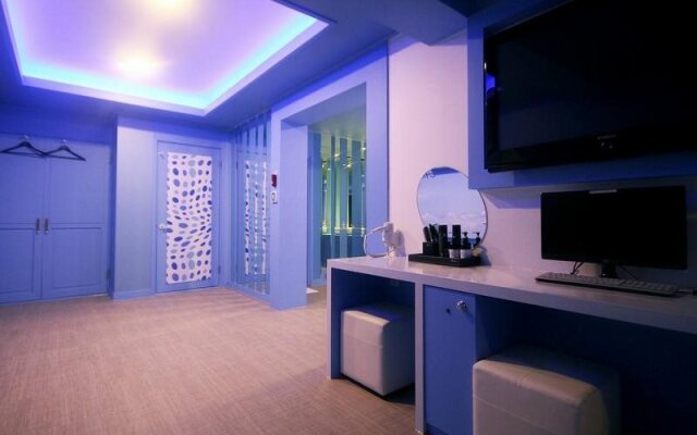 Amaranth Tourist Hotel
