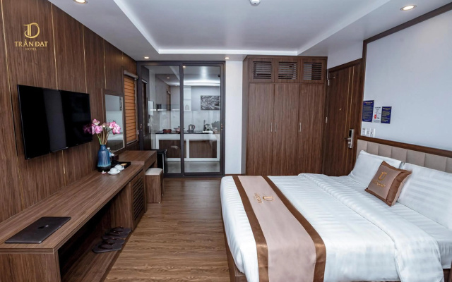 Trần Đạt Hotel – Guest Rooms – Ha Long
