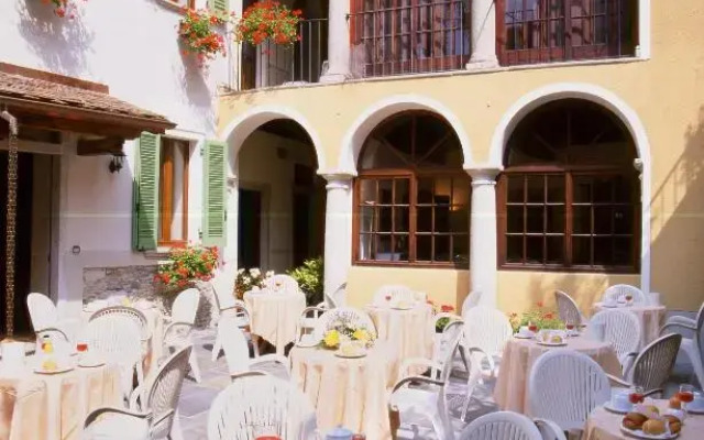 La Contrada dei Monti