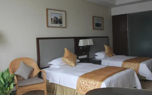 Soluxe Hotel Wuxi Heyi