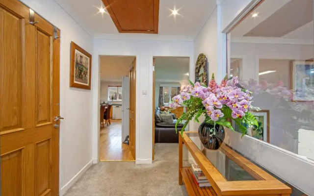 5 bed house near Oban