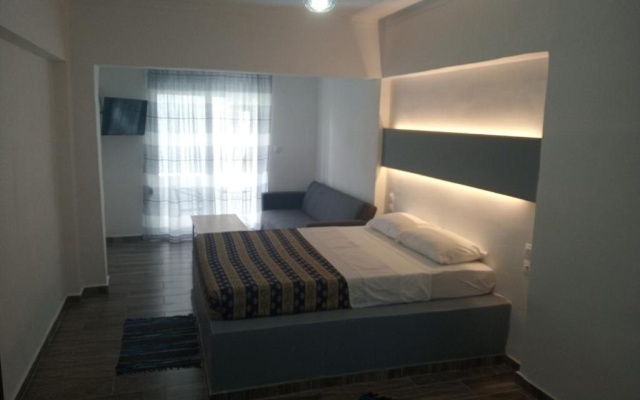 Toula's Apartments