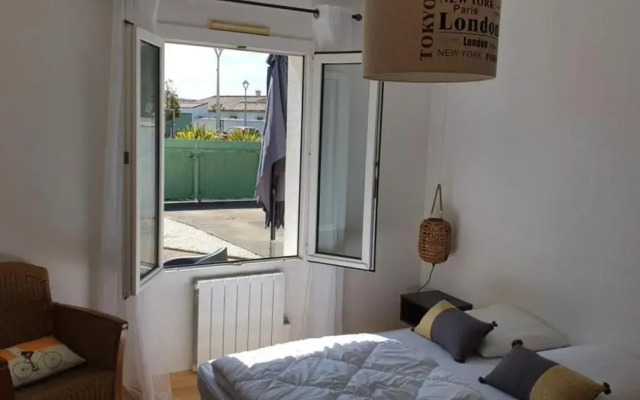 Large House With Garden In Sainte Marie De Ré