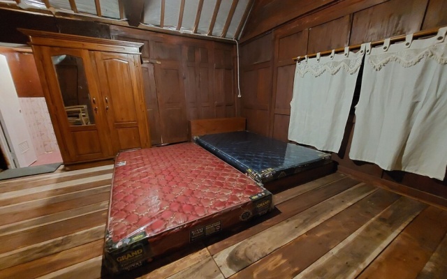 Mbok Niem Cafe and Cottage – Guest Rooms – Yogyakarta