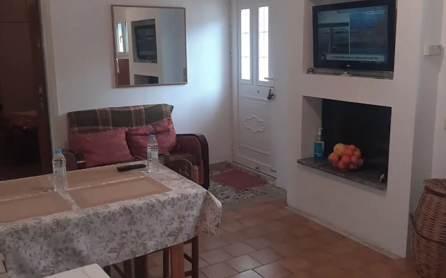 Cozy Grammatikou Home - Traditional Stay Parking