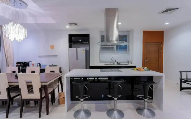 Villa Nirvana, Hua Hin