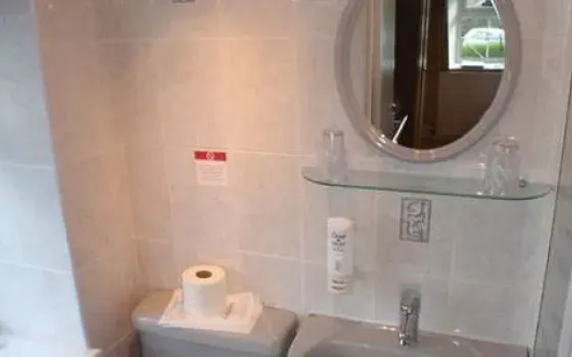 The Shaw Country Hotel