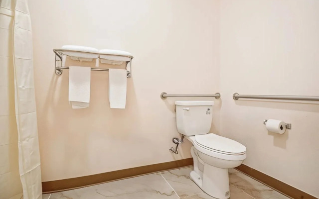 OYO Hotel Adairsville Calhoun South I-75