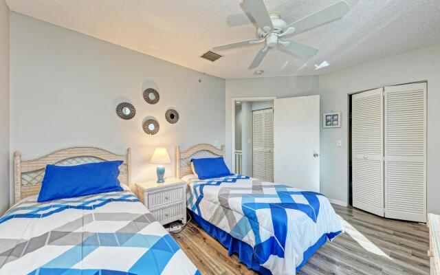 Longboat Key Cedars Beach House-pet Friendly-2 Minute To The Beach
