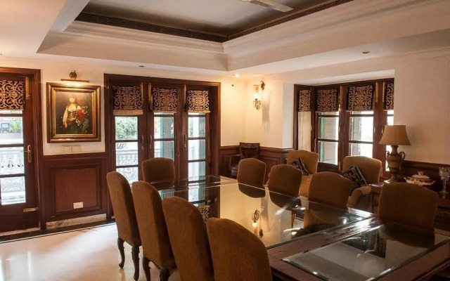 VILLA 33 Bed & Breakfast