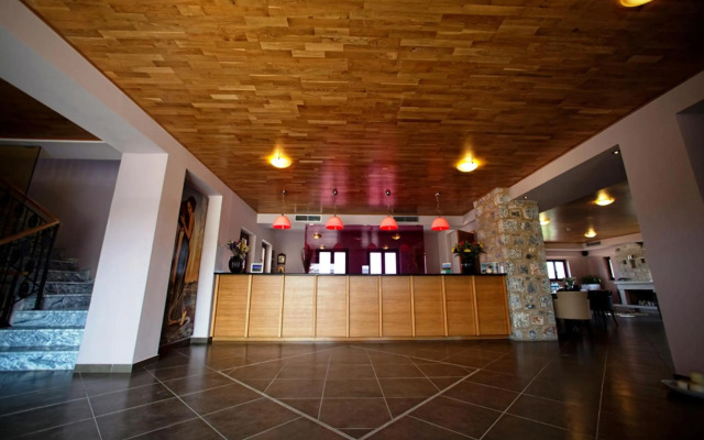 Aktaion Resort