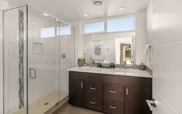 Fremont Jet City Townhome