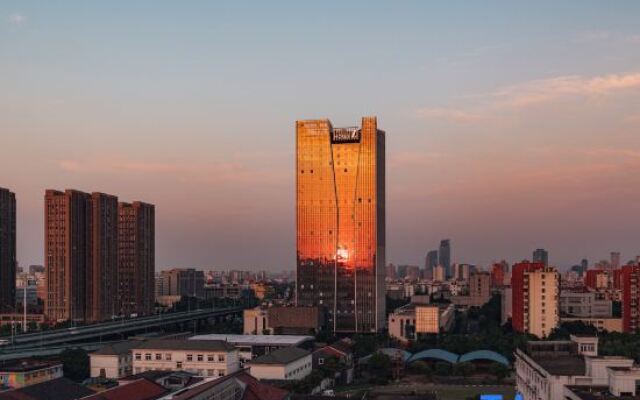 Zhenhe Hotel