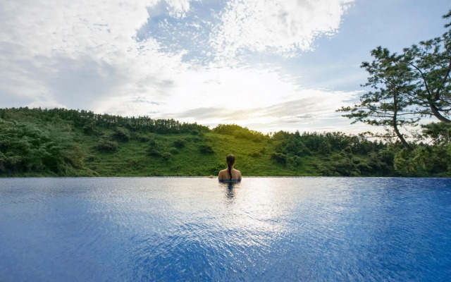 Hidden Cliff Hotel & Nature