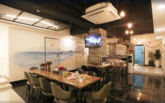 MAMA Guesthouse Haeundae