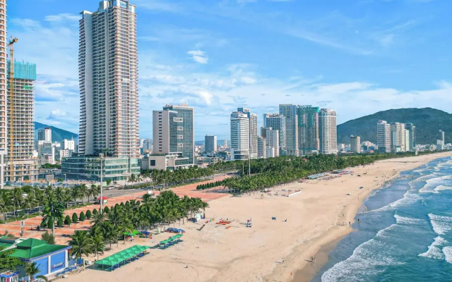Wyndham Soleil Danang