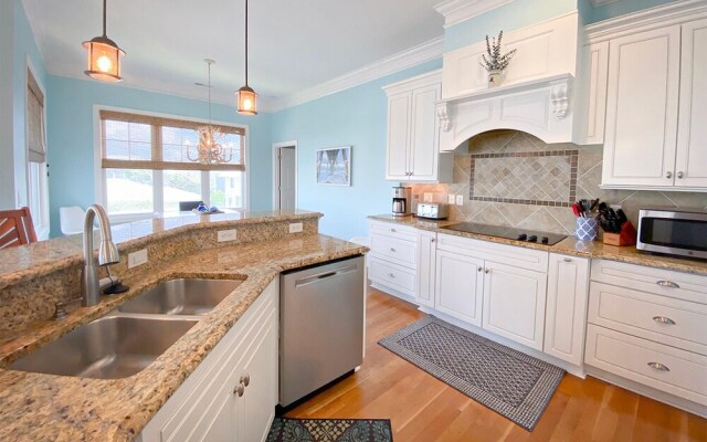 Heron's Nest by Sea Scape Properties