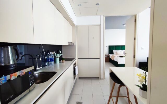 SuperHost- Bright&Stylish 1BR-Index Tower-Burj View