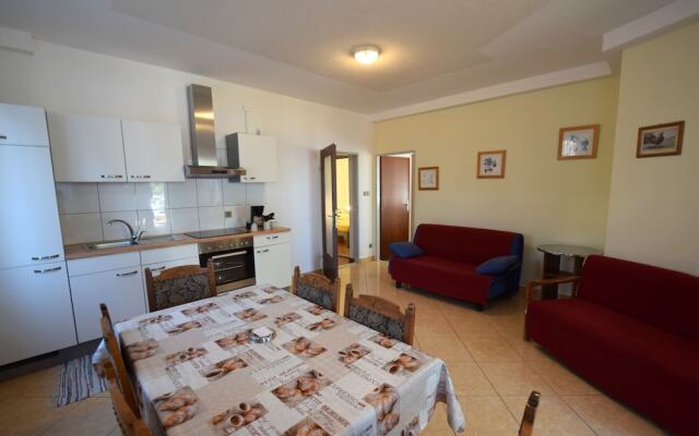 Apartments Frane