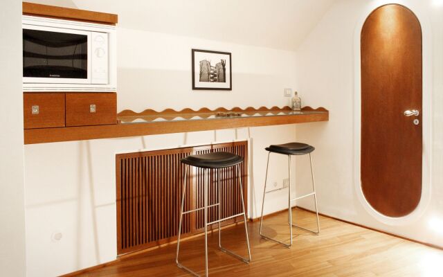 LHP Suite Posillipo