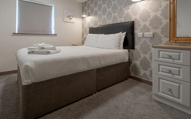 The Alcester Inn