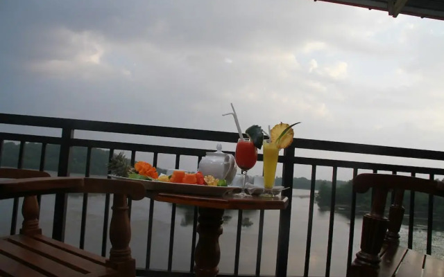 Sanu Lagoon Resorts&Spa