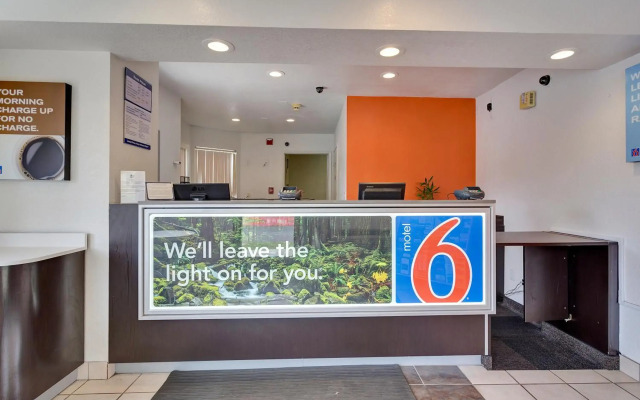 Motel 6 Rohnert Park, CA
