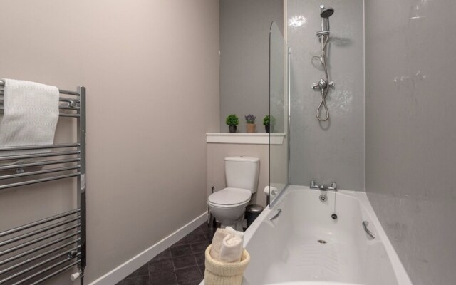 Cornerstone Apartments