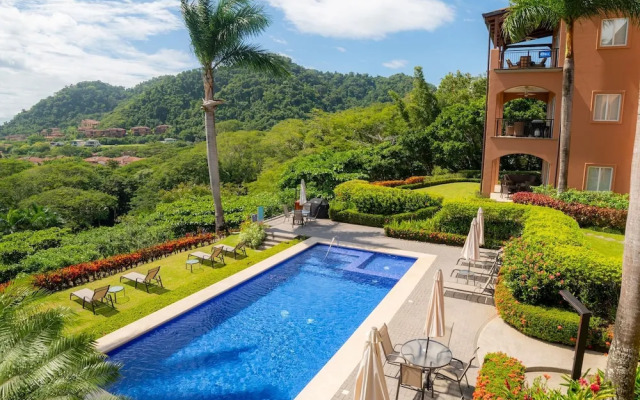 Altavista 5A 3 bdr 3 Bath Ocean View