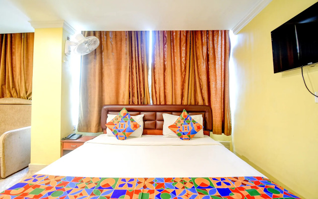 FabExpress Raj Palace