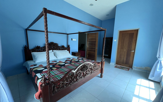 OYO 90135 Saujana Villa Cherok Paloh