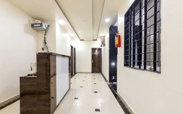 Oyo 39426 Hotel Lotus