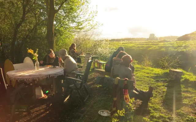 Camping De Helleborus