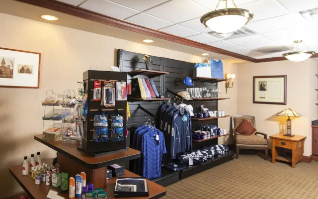 Hillsdale College Dow Hotel and Conference Center