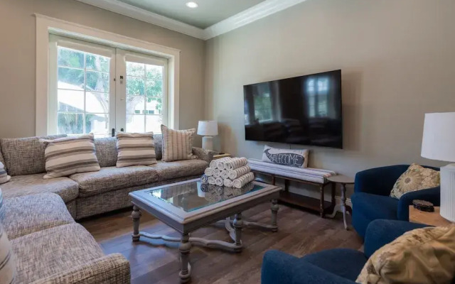215 Spring Avenue 5 Bedroom Home by RedAwning