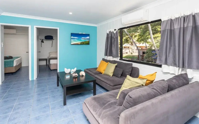 Airlie Sun & Sand Accommodation 6