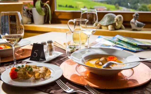 Hotel Dolomitenblick