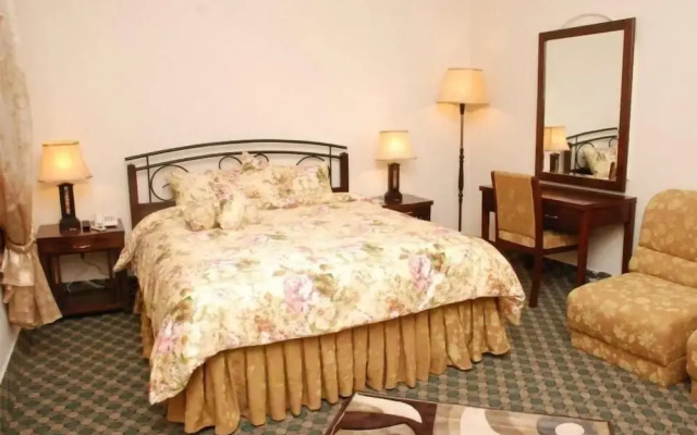 Savoy Inn
