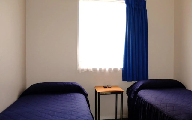 Airport Birches Motel