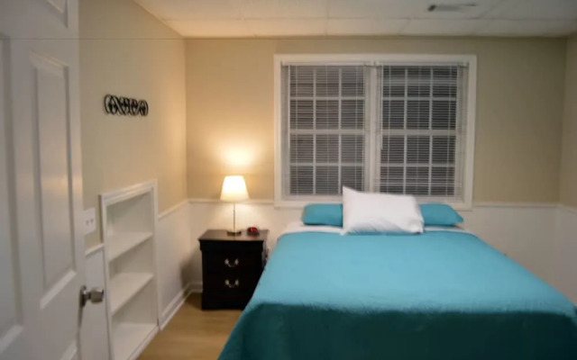 Opis Realty-Spacious Metro Atlanta Home