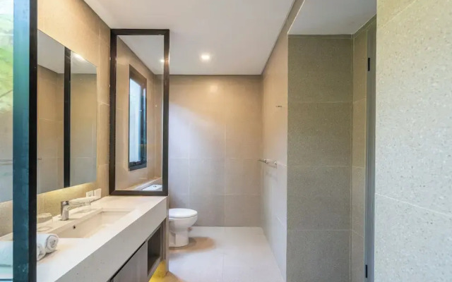 Villa The Kayu by GORO