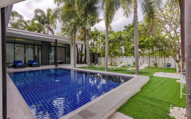 3 Bedroom Pool Villa BL2