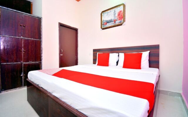 OYO 43320 Mannat Guest House