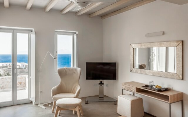 Artemis 7BD Minimal Villa Private Pool Jacuzzi